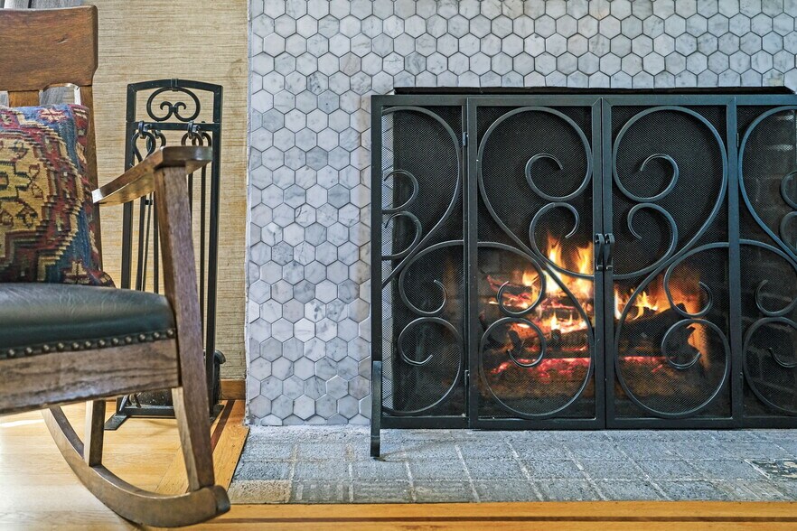 Building Photo - 4416 NE Prescott St