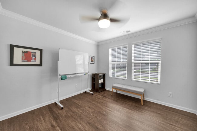 Building Photo - 3429 Longleaf Estates Dr