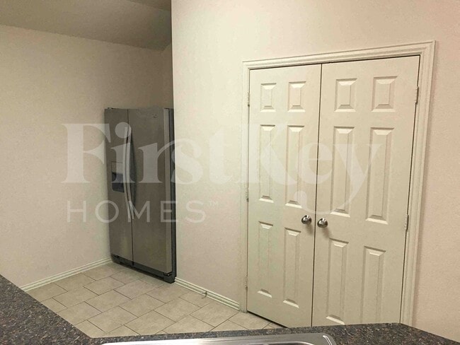 Building Photo - 1218 Jewel Ln