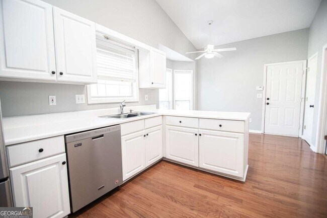 Building Photo - 907 Ashley Crossing Ln NW