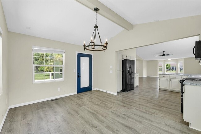 Building Photo - 405 Ridge Rd