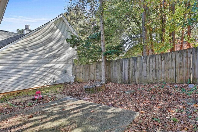 Building Photo - 3Bed/2Bath Home in McIntosh District under...