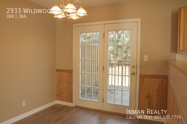 Building Photo - 2933 Wildwood Rd