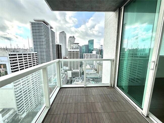 Building Photo - 253 NE 2nd St