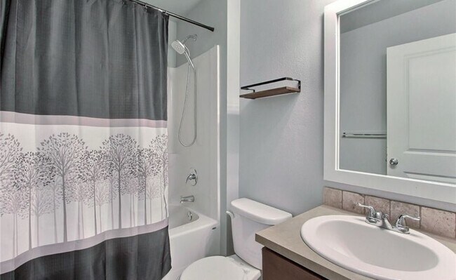 Building Photo - 14420 99th Ave SE