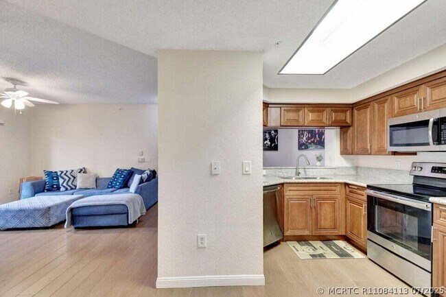 Building Photo - 2728 Anzio Ct