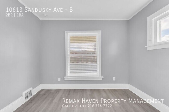 Building Photo - 10613 Sandusky Ave