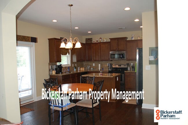 Building Photo - Welcome to the Meadowood Subdivision!