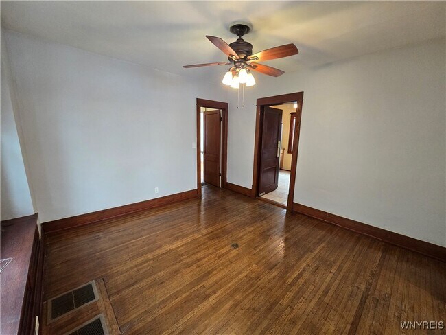 Building Photo - 137 Commonwealth Ave