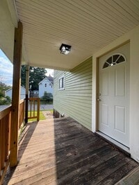 Building Photo - *Pending* Updated 3-Bedroom, 1.5-Bathroom Home – $1,375/Month | Accepting Section 8