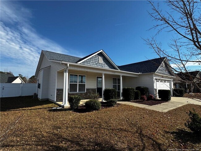 Building Photo - 1328 St Johns Loop