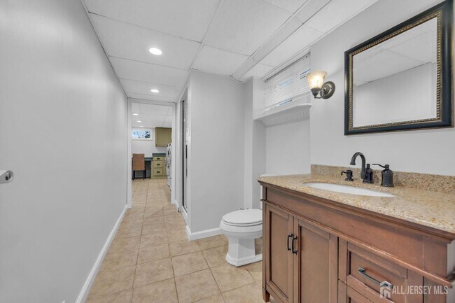 Building Photo - 1430 Kearney Dr