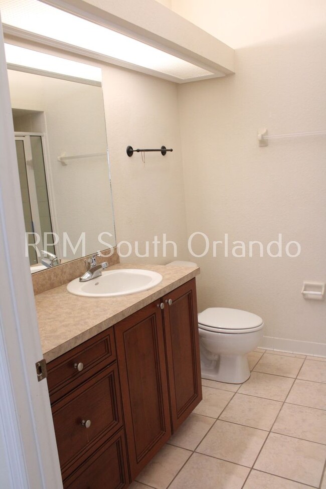 Building Photo - $600 OFF RENT SECOND MONTH !!!!!! 2 BED/ 2...