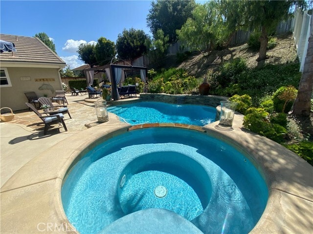 Building Photo - 25662 Cresta Loma