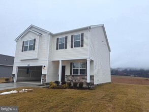 Building Photo - 328 Anconas Blvd