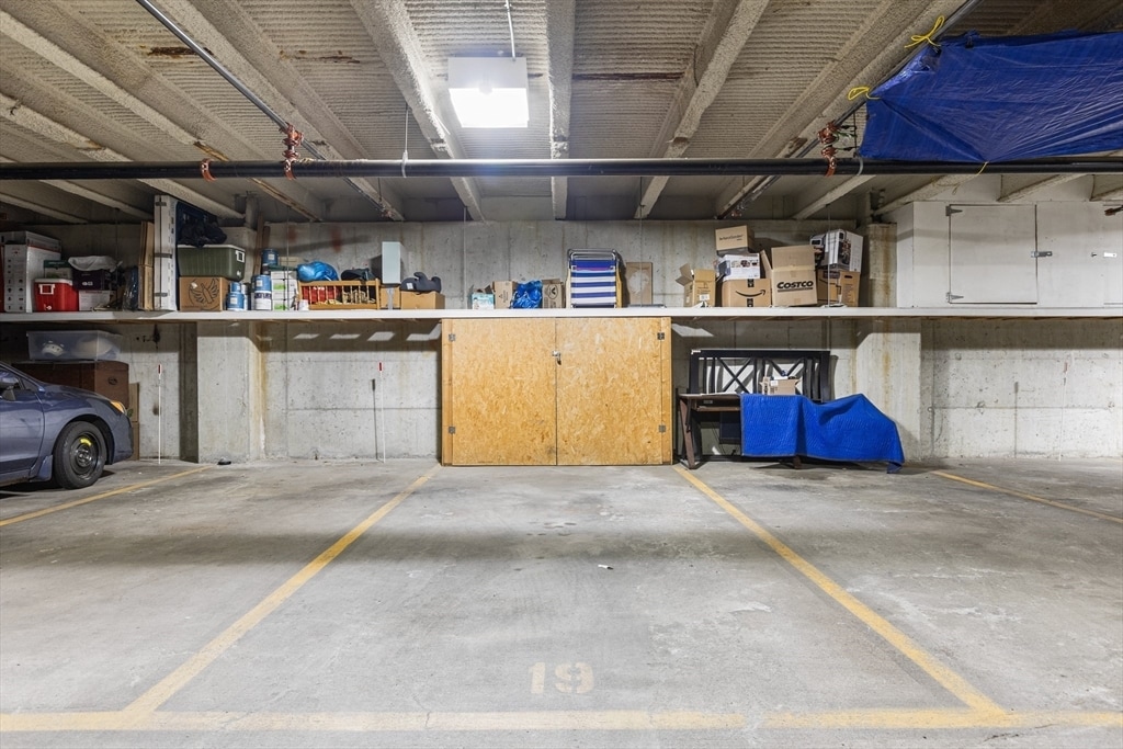 Building Photo - 36 A St
