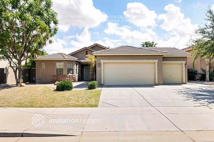 Primary Photo - 3127 S Benton Cir