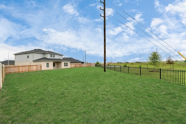 Building Photo - 3843 Pierce Pl Ln