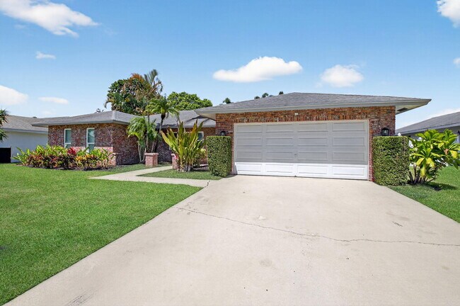Building Photo - 17414 Spring Tree Ln
