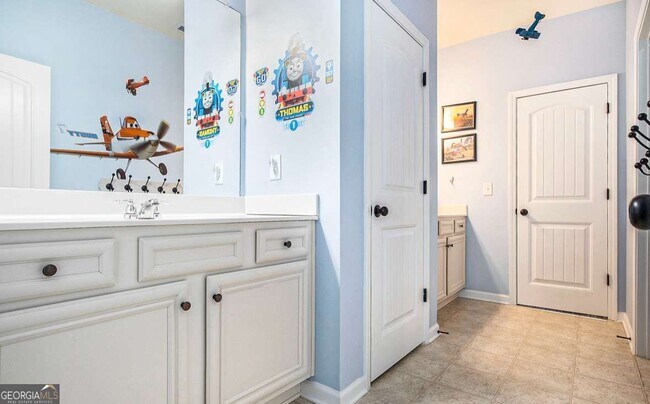 Building Photo - 3217 Bowlin Dr