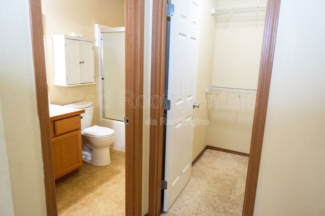 Building Photo - 10512 140th St Ct E