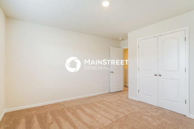 Building Photo - 717 Fauna St