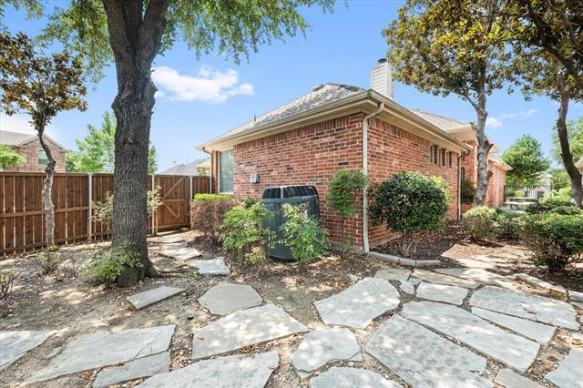 Building Photo - 5432 Hidden Creek Ln