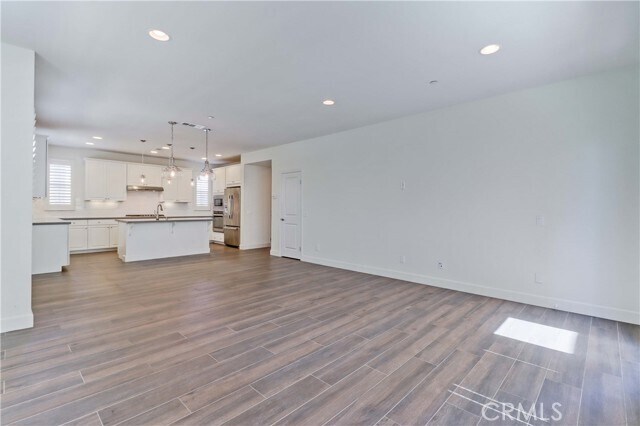 Building Photo - 5 Majeza Ct