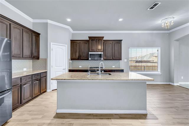 Building Photo - 2013 San Marino Ln