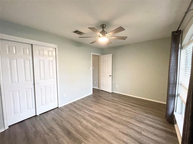 Building Photo - 1803 Wallin Loop