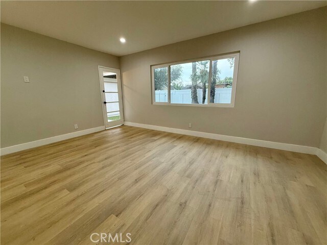 Building Photo - 8561 Marklein Ave