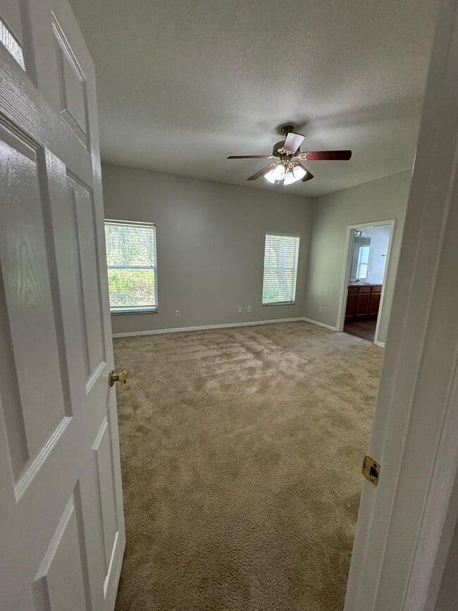 Building Photo - Avalon Lakes: 3 Bedroom, 2 Bathroom, 2 Car Garage home