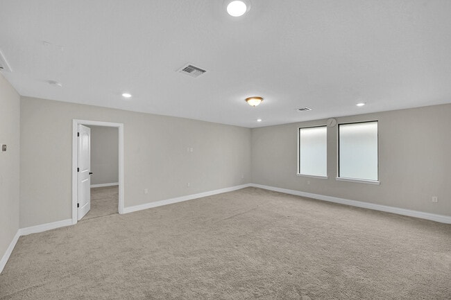Building Photo - 4995 Cavelletti Rd