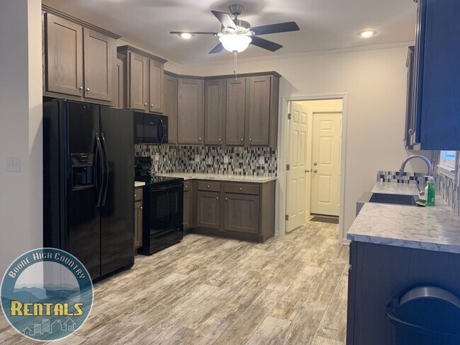 Building Photo - Modern Home Near New Market Center and Downtown Boone