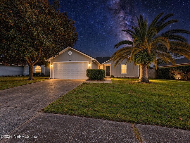 Building Photo - 10850 Wahine Dr N