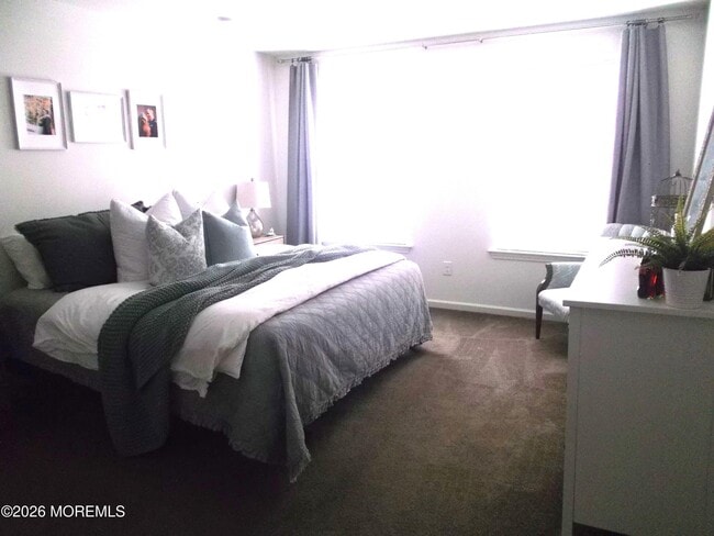 Building Photo - 65 Homestead Dr