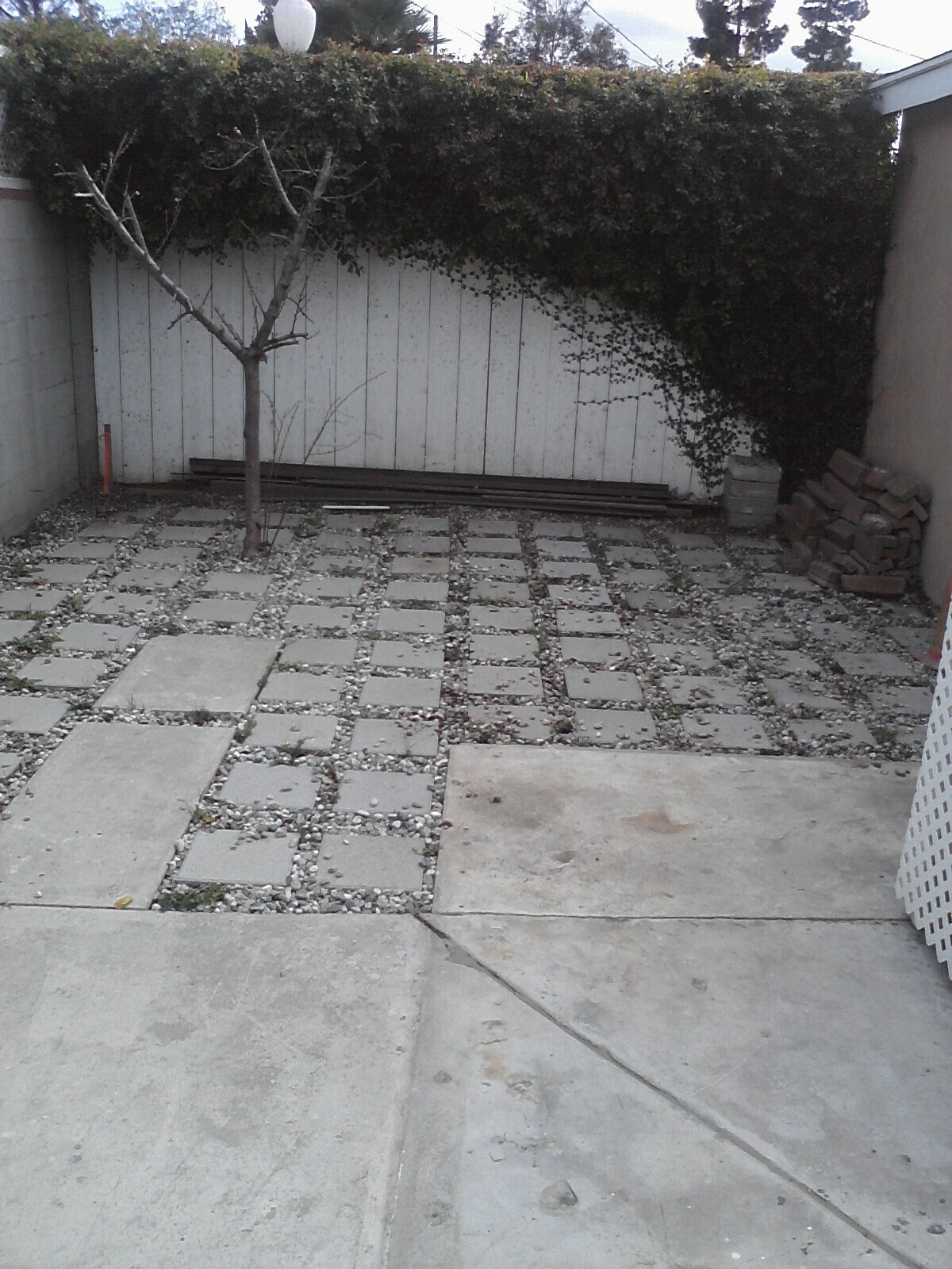 Building Photo - 4734 Allott Ave