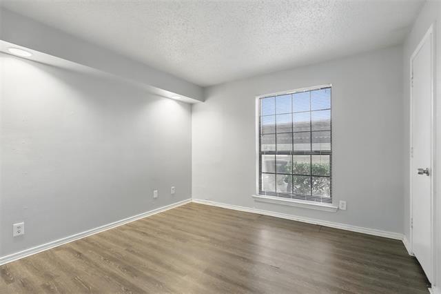 Building Photo - 1513 E Interstate 30