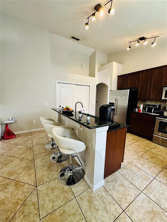 Building Photo - 2379 Brewerton Ln