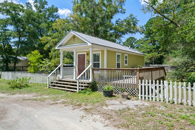 Building Photo - 161 Caswell Branch Rd