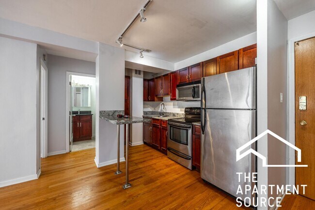 Building Photo - 4180 N Marine Dr
