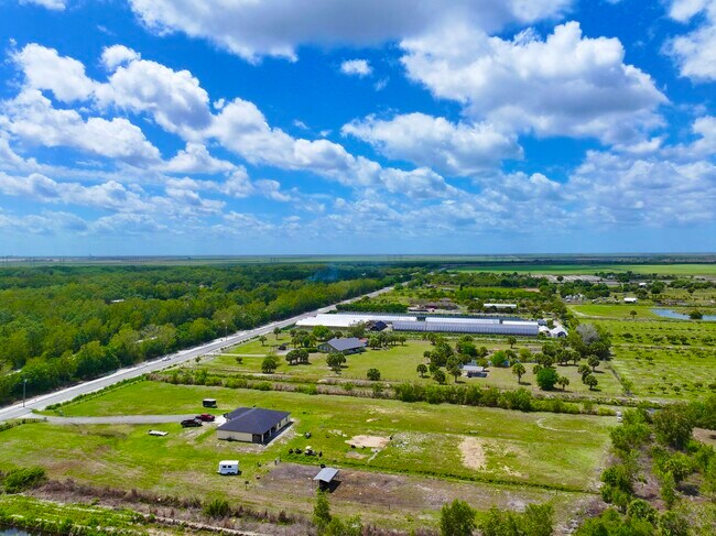 Building Photo - 20365 Marie Ct