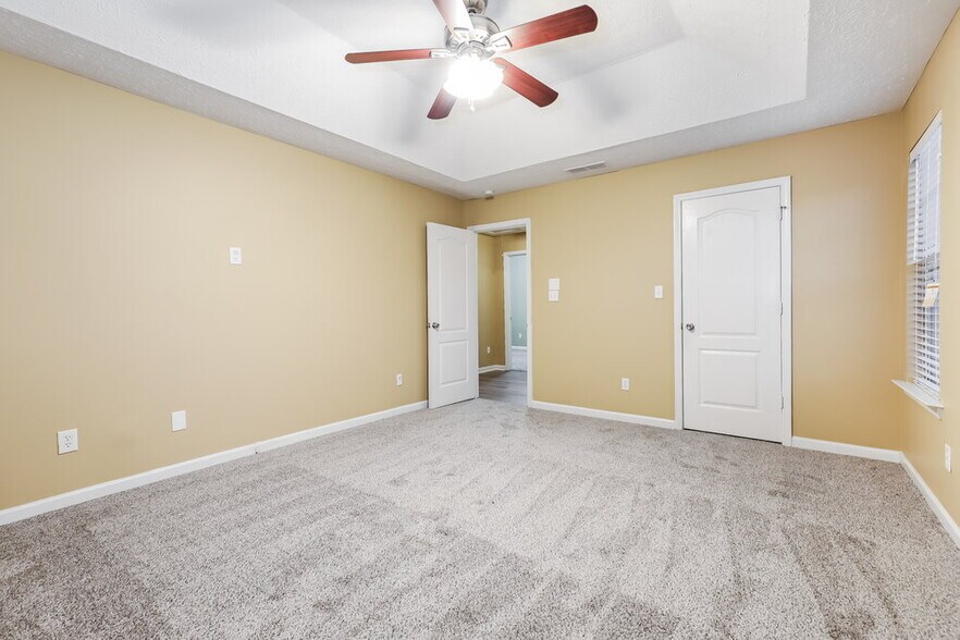 Building Photo - 830 Rock Shoal Ct