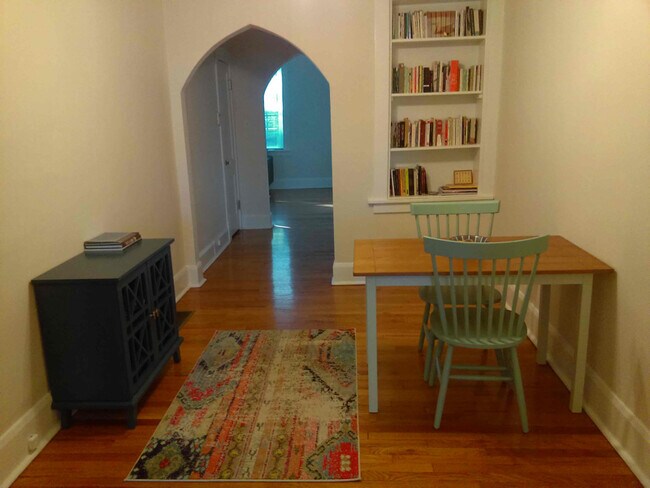 Building Photo - 1270 Boland Pl