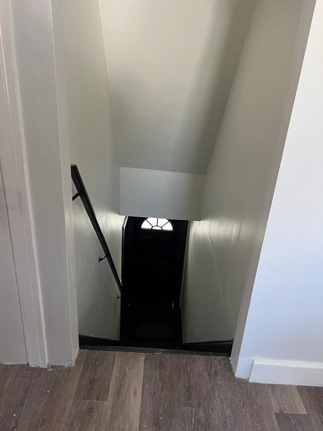 Building Photo - 665 Mendon Rd