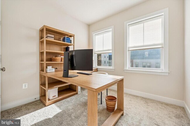 Building Photo - 107 Armstrong Pl