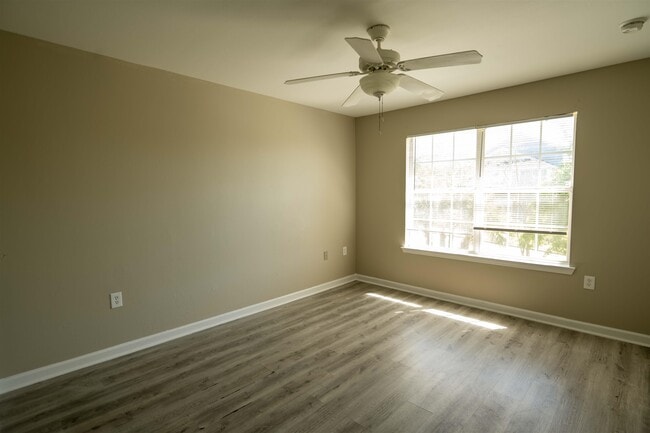 Building Photo - 2774 Hartsfield Rd