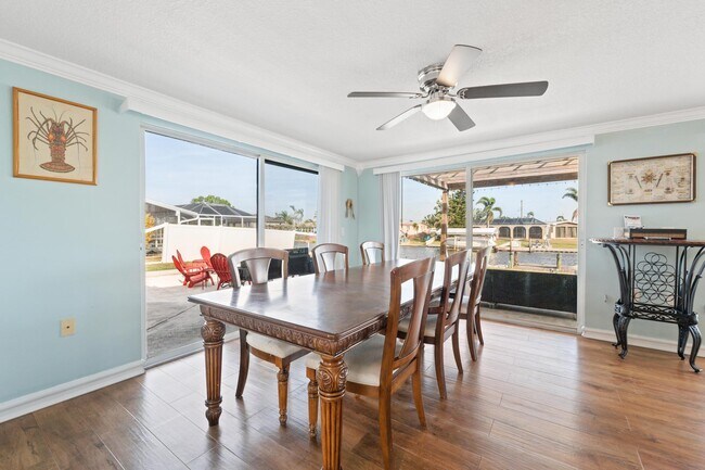 Building Photo - 121 Carlisle Ave NW