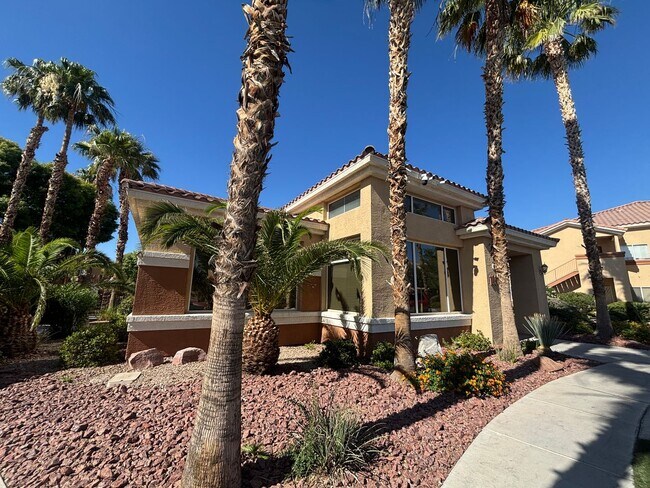 Building Photo - 1050 E Cactus Ave