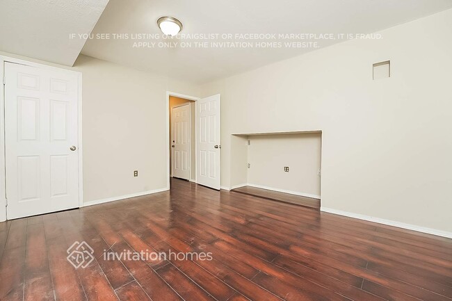 Building Photo - 4334 Eagle St